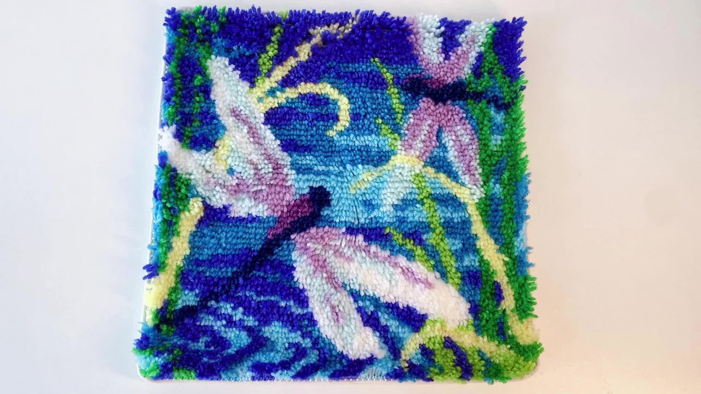 DIY Smirne Stitch Carpet Kit for Adults - Handmade-Style Turkish- Inspired Face with Pre-Printed Patterns, Crochet/Cross-Stitch-like Sewing on Canvas, All-Season Animal Theme (Amateur-Friendly Craft Project), Cross Stitch Kit