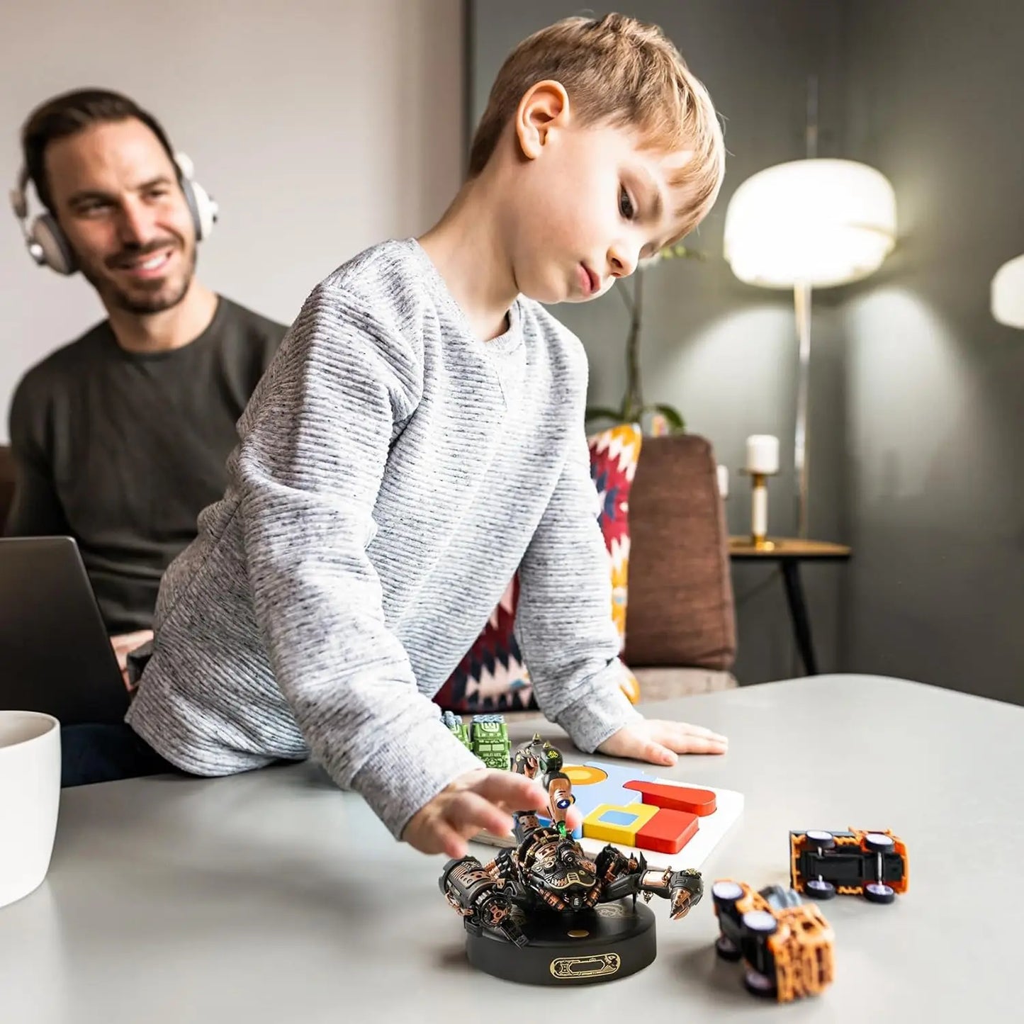 Robotime Rokr 3D Metal Puzzle Emperor Scorpion with LED Light of Industrial-style Building Block gift for Kids