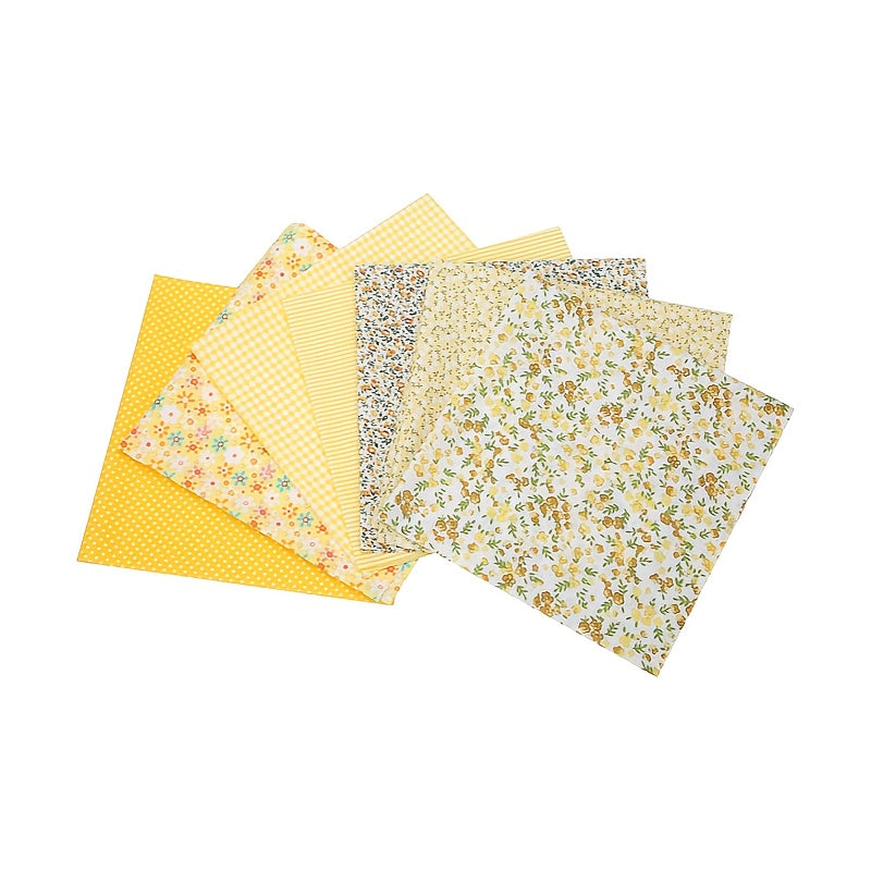 7pcs 9.84inch x 9.84inch Cotton DIY Making Supplies Quilting Patchwork Fabric Fat Quarter Bundles for Quilting, Different Patterns Printed Cotton Squares Handmade Craft Cloths Bundle for Sewing Patchwork, Quilting, DIY Scrapb