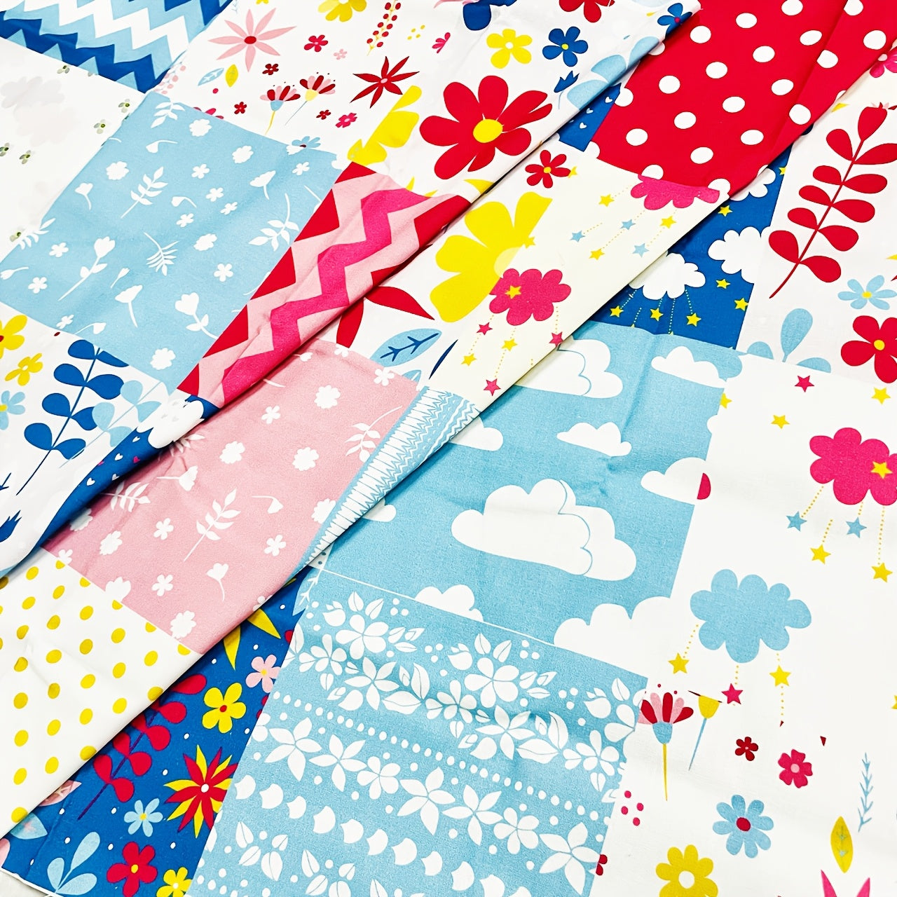 100% Cotton 36 Patterns 6.3 X 6.3inch Quilting Cloth Squares, Cotton Square Flower Craft Cloth Blocks Quilting Supplies for DIY Craft Sewing, Geometric Patterns, Home Textiles Handmade Quilting