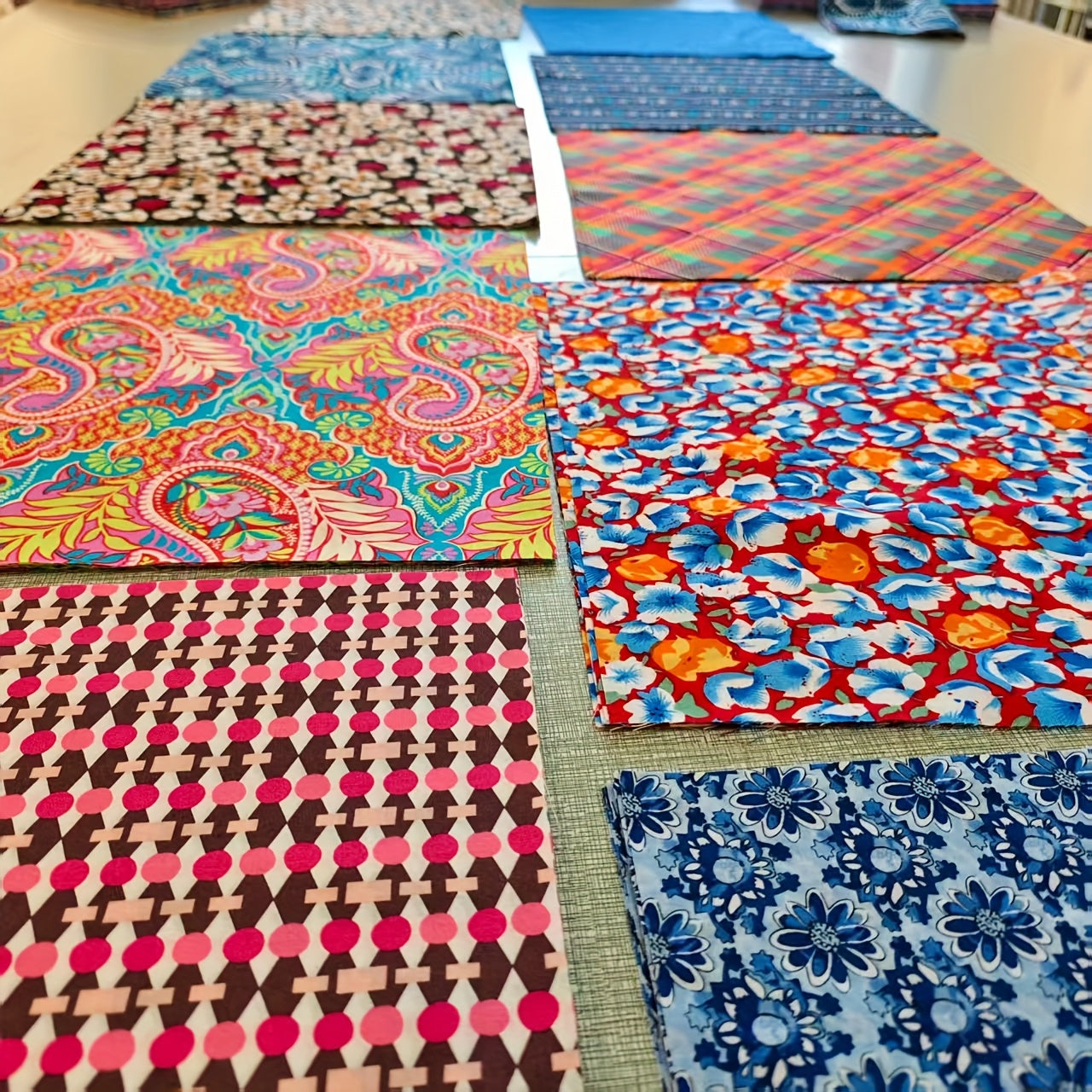 10pcs Of 15*15 Inch, 100% Cotton Square Cloth, Random Pattern, No Repeating Color, Suitable For Handmade Sewing, Quilt, Clothing, Sheet Making, Pre-cut Sewing Patches