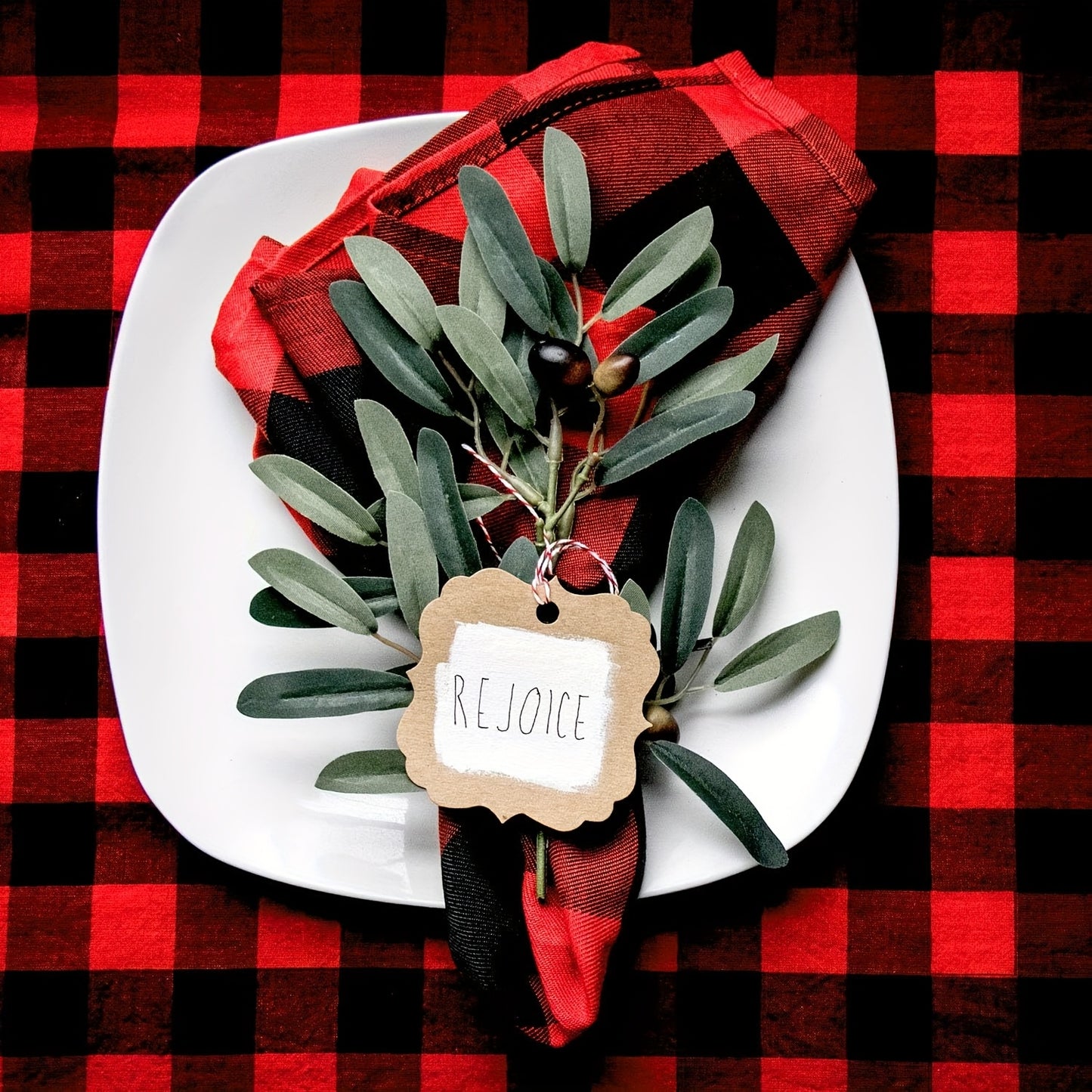 Buffalo Plaid Fabric 56 X 36 Inch Christmas Plaid Cotton Checkered Buffalo Fabric By The Yard Precut Patchwork Sewing For DIY Craft Sewing Home Christmas Decoration(Red-Black)