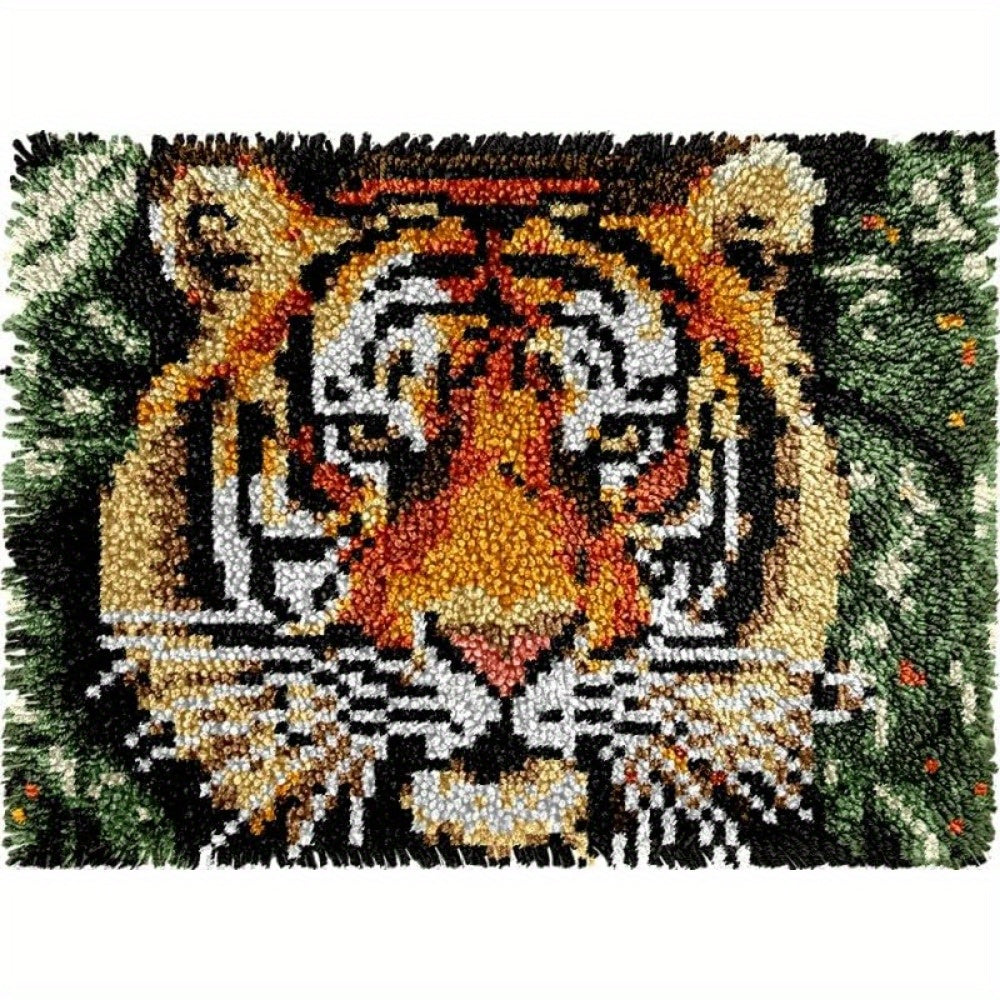 DIY Smirne Stitch Carpet Kit for Adults - Handmade-Style Turkish- Inspired Face with Pre-Printed Patterns, Crochet/Cross-Stitch-like Sewing on Canvas, All-Season Animal Theme (Amateur-Friendly Craft Project), Cross Stitch Kit