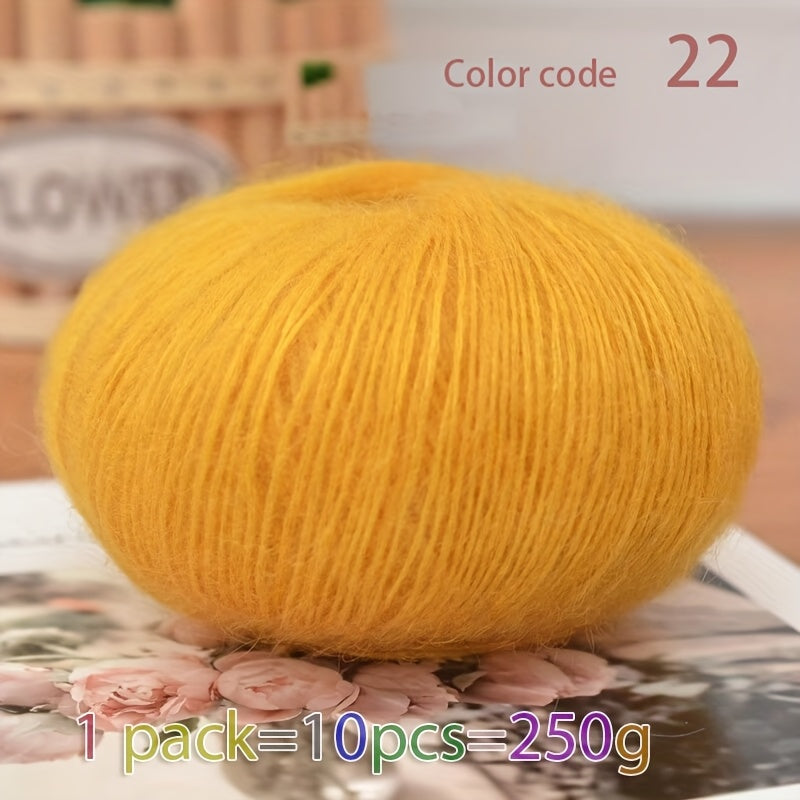 250g Large Bag of Long Wool Yarn, Soft and Light Beige-Friendly DIY Knitting Yarn, Non-Pilling, Suitable for Spring, Summer, Autumn Hollow-Out Fashion Sweaters and Shawls, 45% Cashmere, 40% Wool, 15% Acrylic, 1pc = 10 Balls =