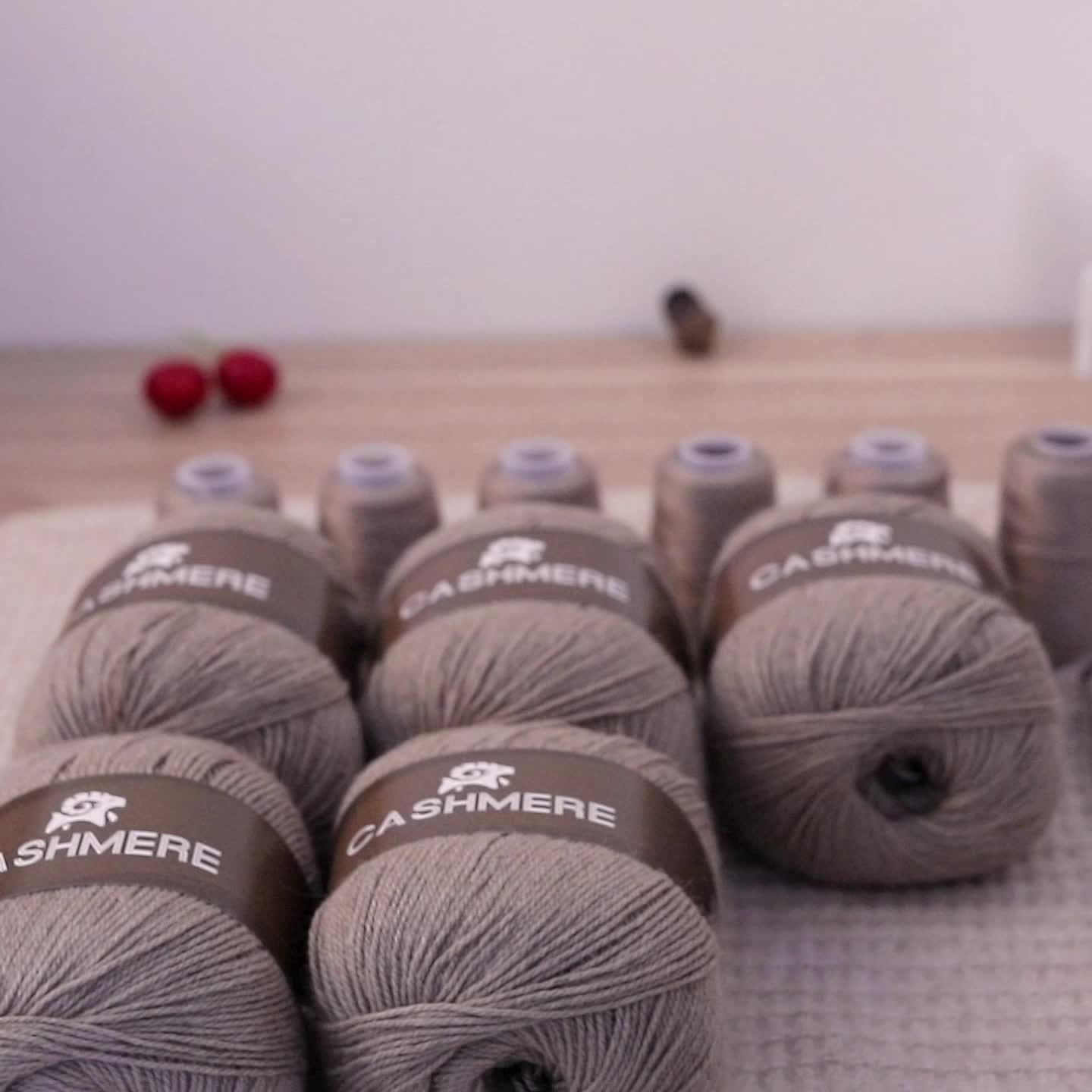 6Pairs Cashmere 100. Yarn, Soft Warm Yarn for DIY Crocheting And Knitting Hat, Scarf Total 300G+120G