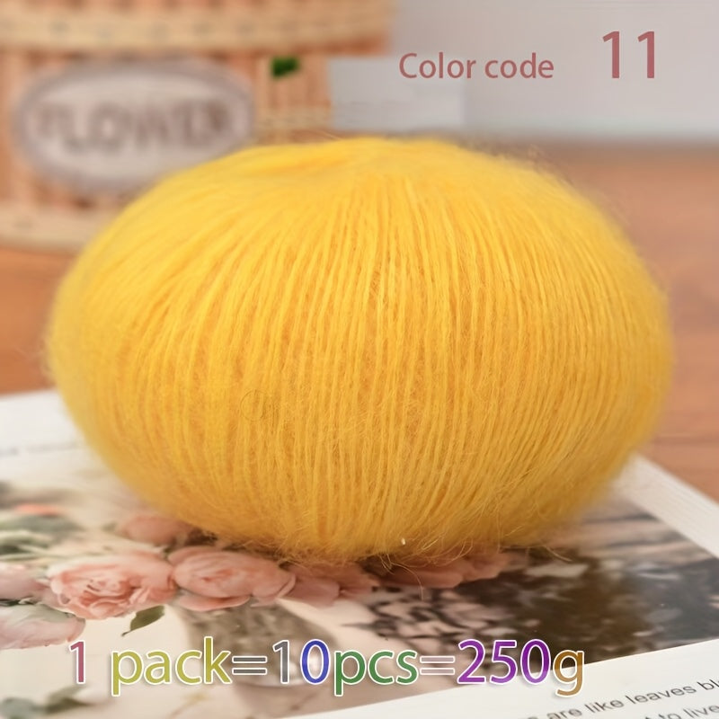 250g Large Bag of Long Wool Yarn, Soft and Light Beige-Friendly DIY Knitting Yarn, Non-Pilling, Suitable for Spring, Summer, Autumn Hollow-Out Fashion Sweaters and Shawls, 45% Cashmere, 40% Wool, 15% Acrylic, 1pc = 10 Balls =