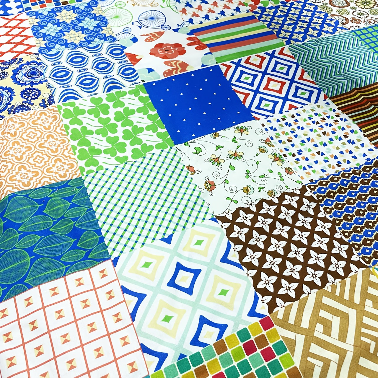100% Cotton Geometric Print Quilting Cloth Squares | 10 X 10 CM Precuts | Hand Wash Only | DIY Craft Sewing Supplies | Home Textiles Handmade