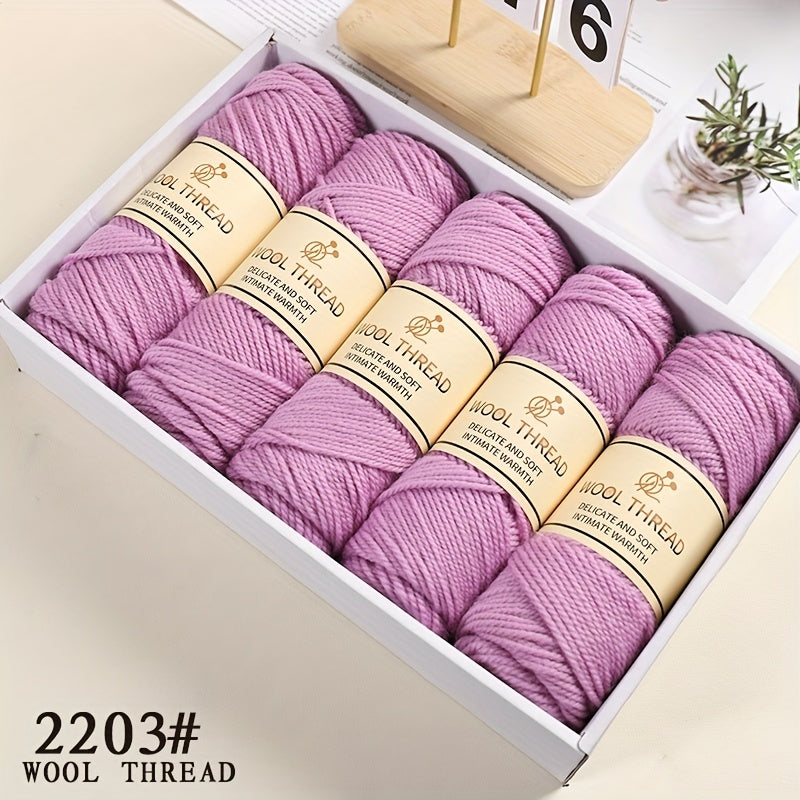 5 Balls of Australian Wool 70% Knitting Needle Thick Wool Yarn 3-Layer Yarn Light Luxury Wool Yarn Is Soft And Comfortable Suitable for Sweaters, Coats, Shawls, Hats, Scarves And Various Hand-Knitting