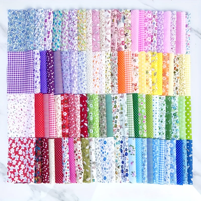 One Hundred Pieces Of Cotton Floral Fabric Waste Are Used As Patchwork DIY Handicraft Materials For Making Doll Clothes.