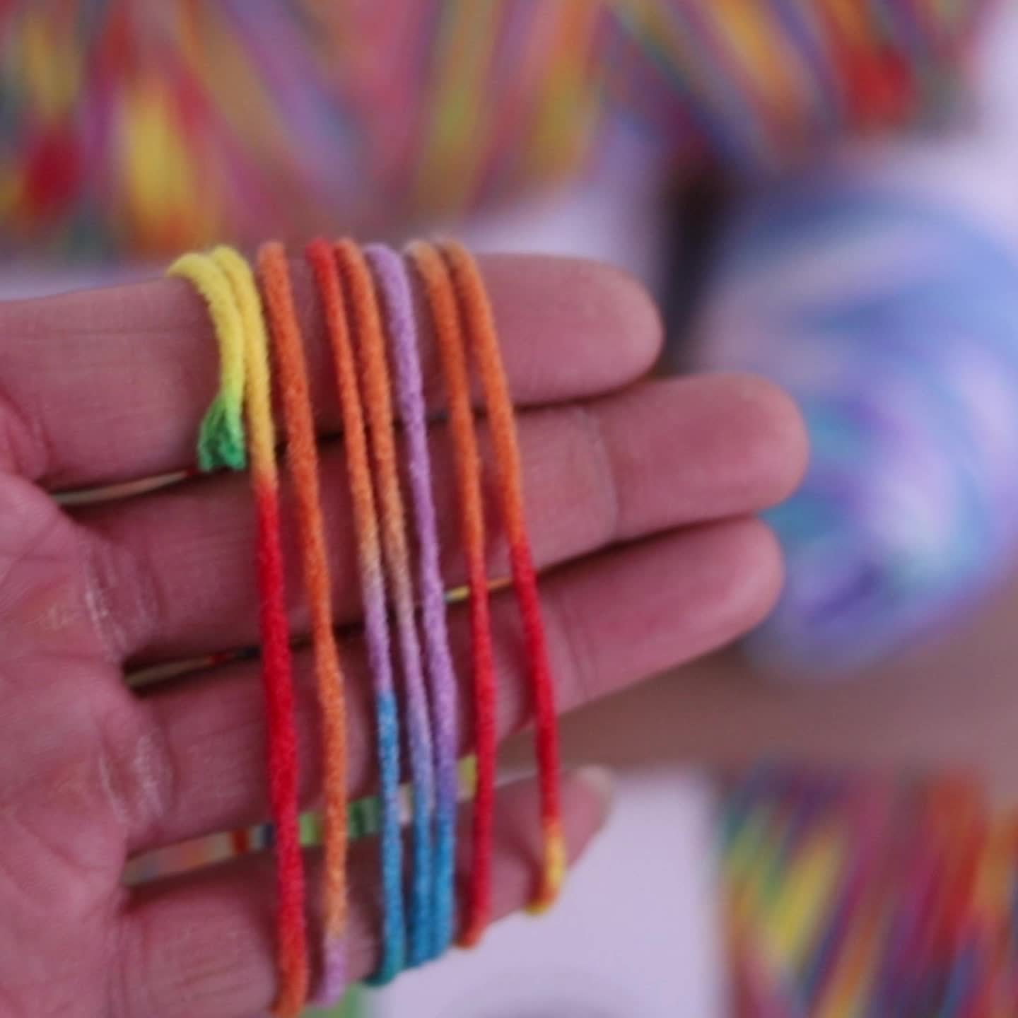 JIUWEIDIAOWANG 3pcs Rainbow Gradient Yarn, Medium Thickness - Perfect for Knitting Sweaters, Scarves, Hats & Crafts, 360g Each