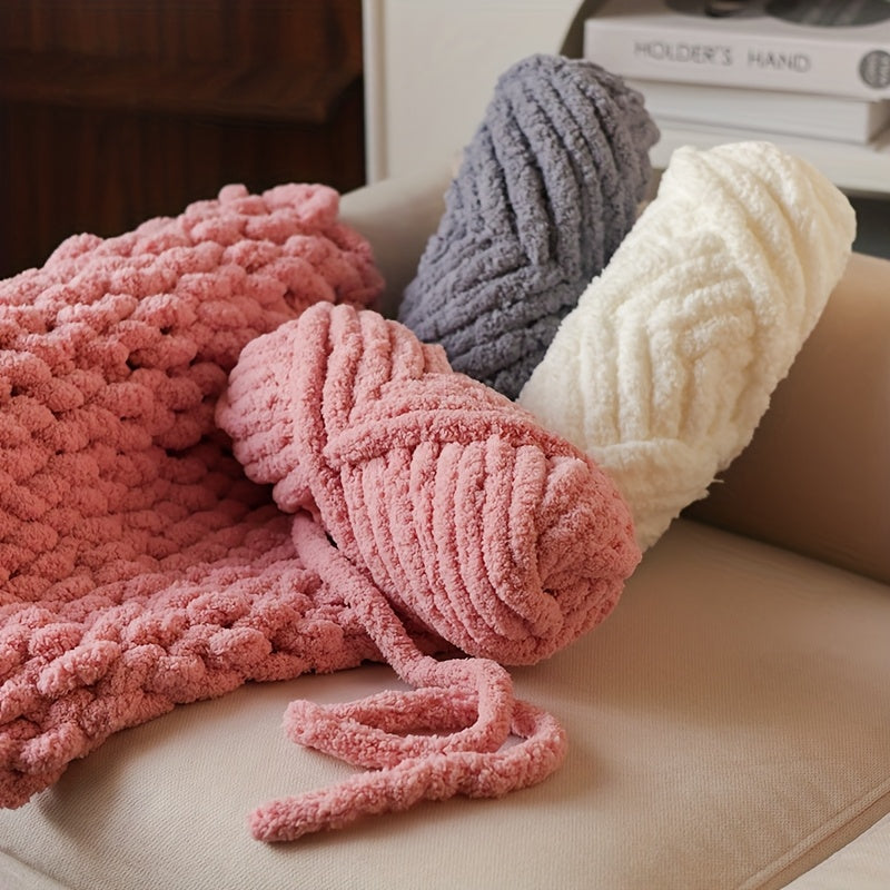 Extra Large Plush Cat Tail Chenille Yarn, Two Skeins per Pack (Total 480g, 16.93oz), for Hand Knitting and Crocheting - Fluffy Soft Giant Bulky yarn. Ideal Thumbneedle Yarn for DIY Blankets, Pet Beds, Rugs, Pillows & Home Dec