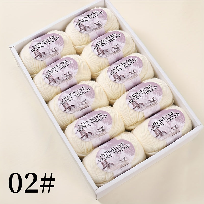 500g 1 large bag of high-quality medium-weight 212 wool yarn, hand-spun worsted wool suitable for knitting autumn and winter fashionable sweaters, scarves, hats, mittens, blankets, rugs, and various handicrafts. 100% wool. 1