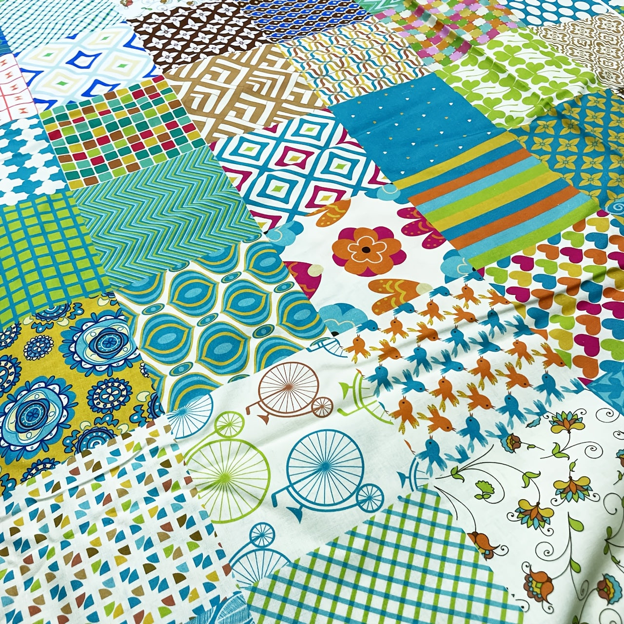 100% Cotton Geometric Print Quilting Cloth Squares | 10 X 10 CM Precuts | Hand Wash Only | DIY Craft Sewing Supplies | Home Textiles Handmade