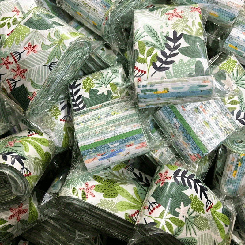 Pink And Green Retro Floral Cotton Jelly Roll Fabric Strips for Quilting Crafting Spring Summer Flower Precut Patchwork for Sewing DIY Crafts 2.55 Inch Cotton Fabric Bundles