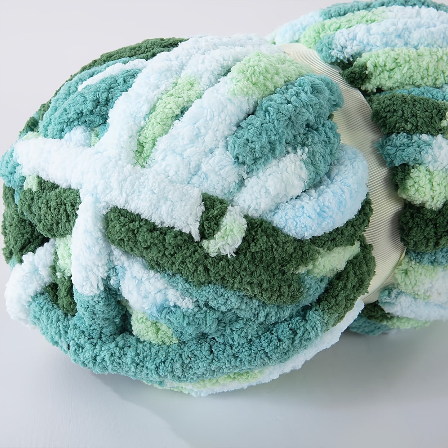 4 PSC BAYEXY Super Thick Knitting Yarn - Chunky Chenille Yarn for Handmade Blankets, All-Age Crafting Enthusiasts, 100% Polyester, Mixed Colors