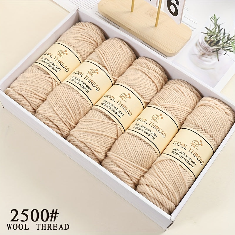 5 Balls of Australian Wool 70% Knitting Needle Thick Wool Yarn 3-Layer Yarn Light Luxury Wool Yarn Is Soft And Comfortable Suitable for Sweaters, Coats, Shawls, Hats, Scarves And Various Hand-Knitting