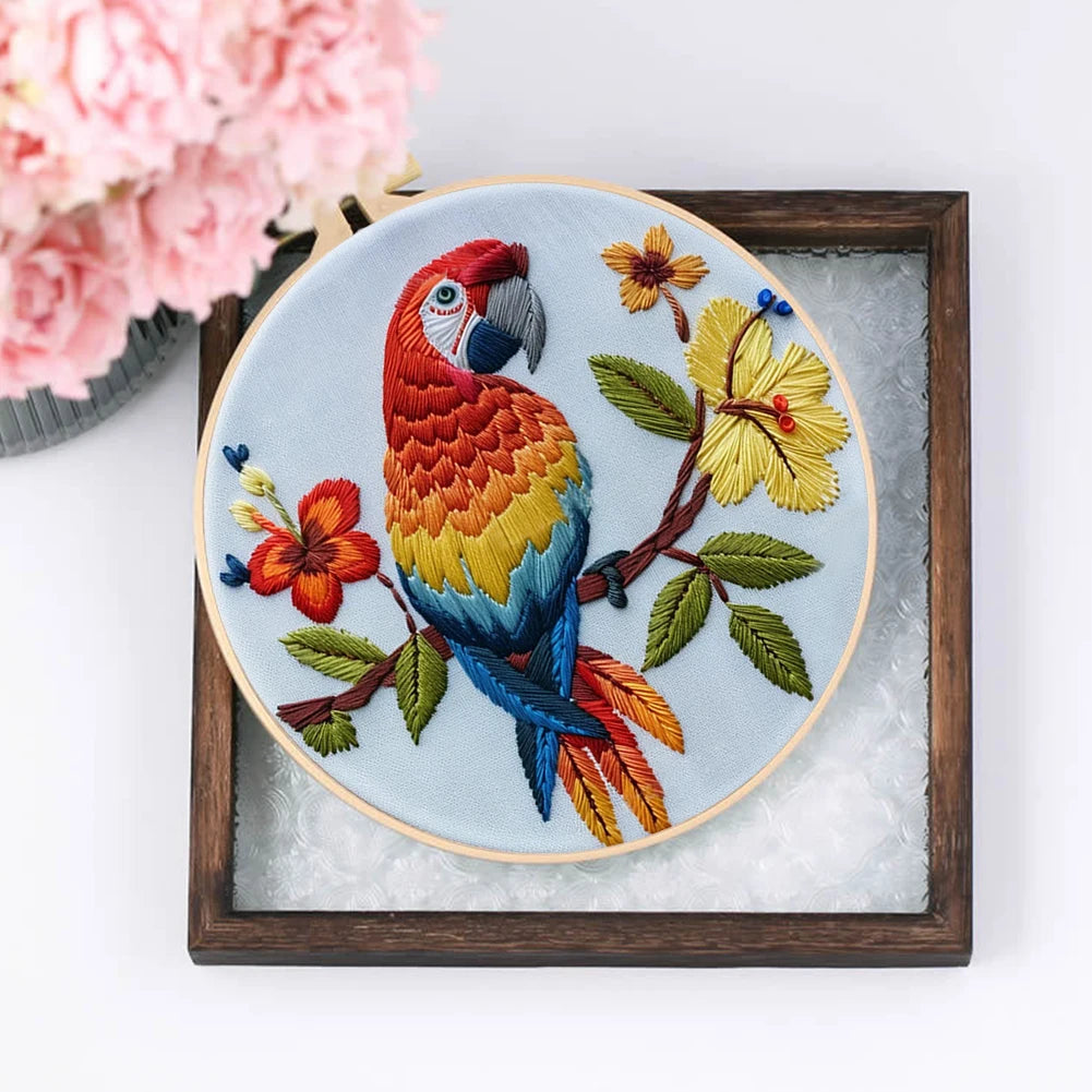 Cute Animal Handmade Embroidery Kit with Pattern Cotton Threads Needles Hoop Handmade Sewing Art Craft Kit for Mom Grandma