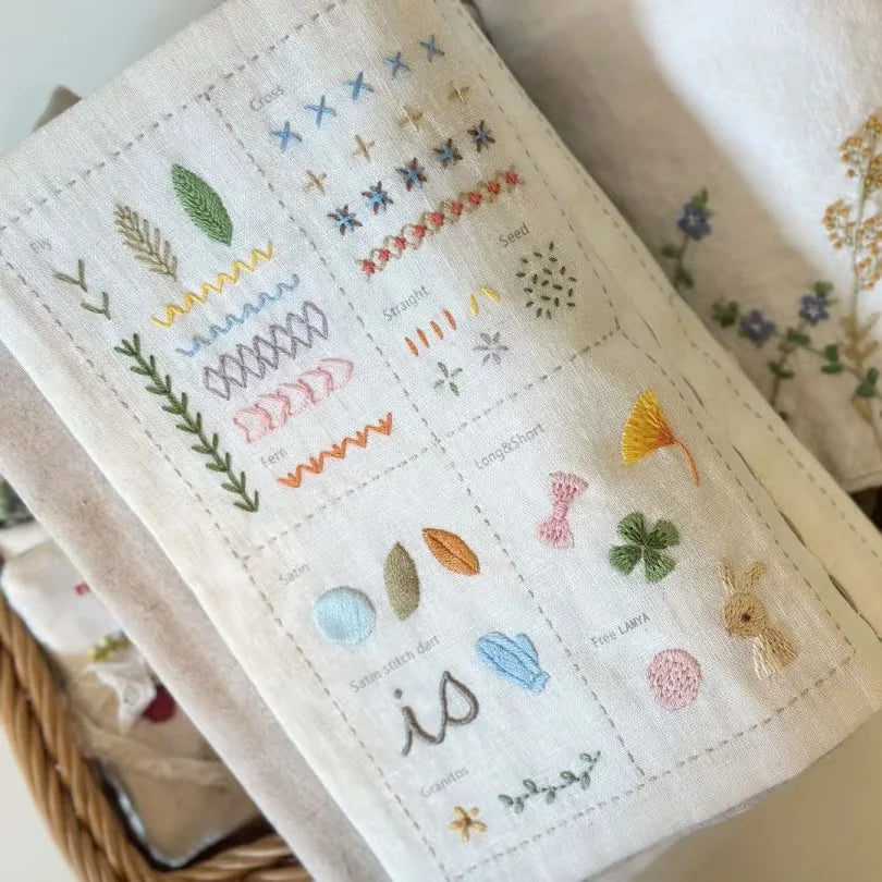 1 Set DIY Stitch Book, Portable Embroidery Companion for Beginners & Experts, Step-by-Step Sewing Projects Handbook