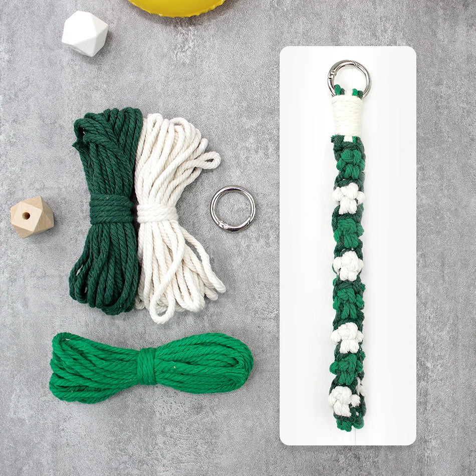 Handmade Woven Cat's Paw Wristband keychain Macrame Kit With Tutorial For Beginners Hand DIY Cat Paw Wristlet Key Chain Lanyard