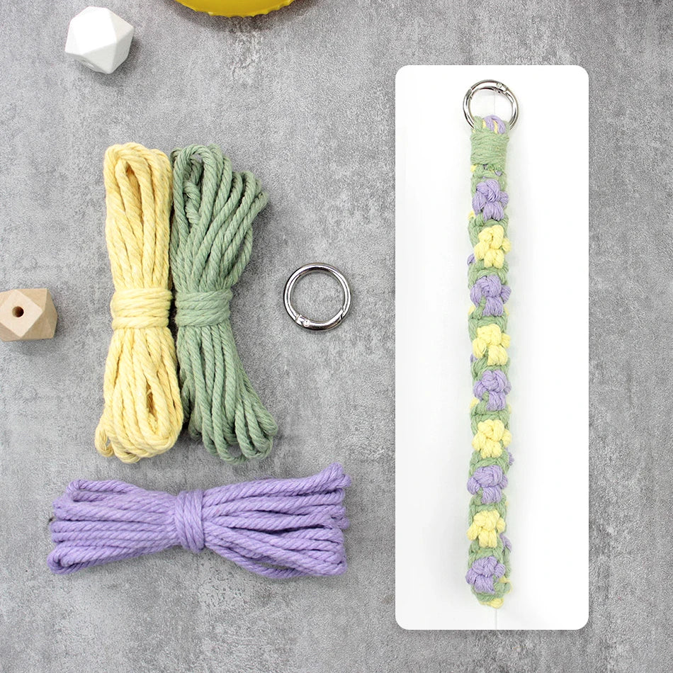 Handmade Woven Cat's Paw Wristband keychain Macrame Kit With Tutorial For Beginners Hand DIY Cat Paw Wristlet Key Chain Lanyard