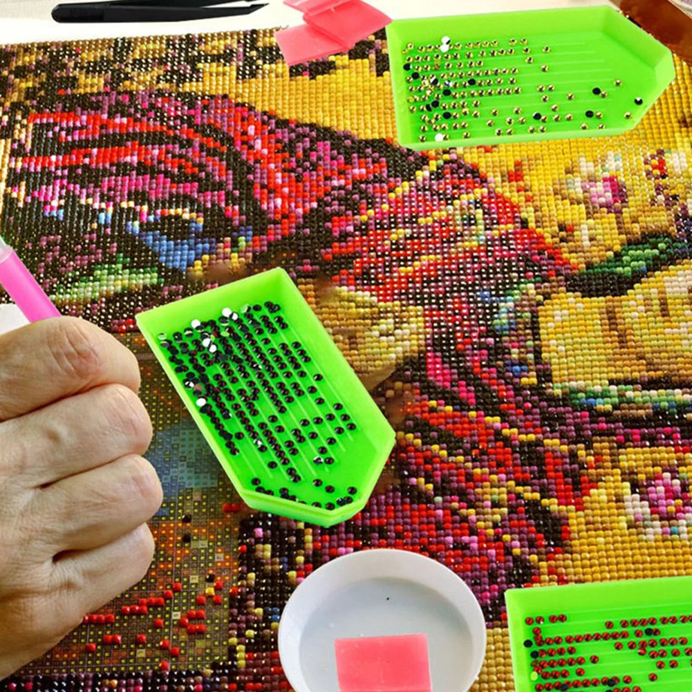 10000Pcs Round Drills Beads 20 Colors DIY Round Diamond Art Kit 5D Resin Diamond Diamond Painting Accessory