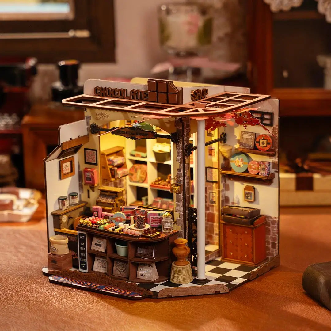 ROBOTIME 3D Wooden Dollhouse Kit  Unique Gift Home Decoration Ornament DIY Challenging Miniature House Craft for Adults Teens