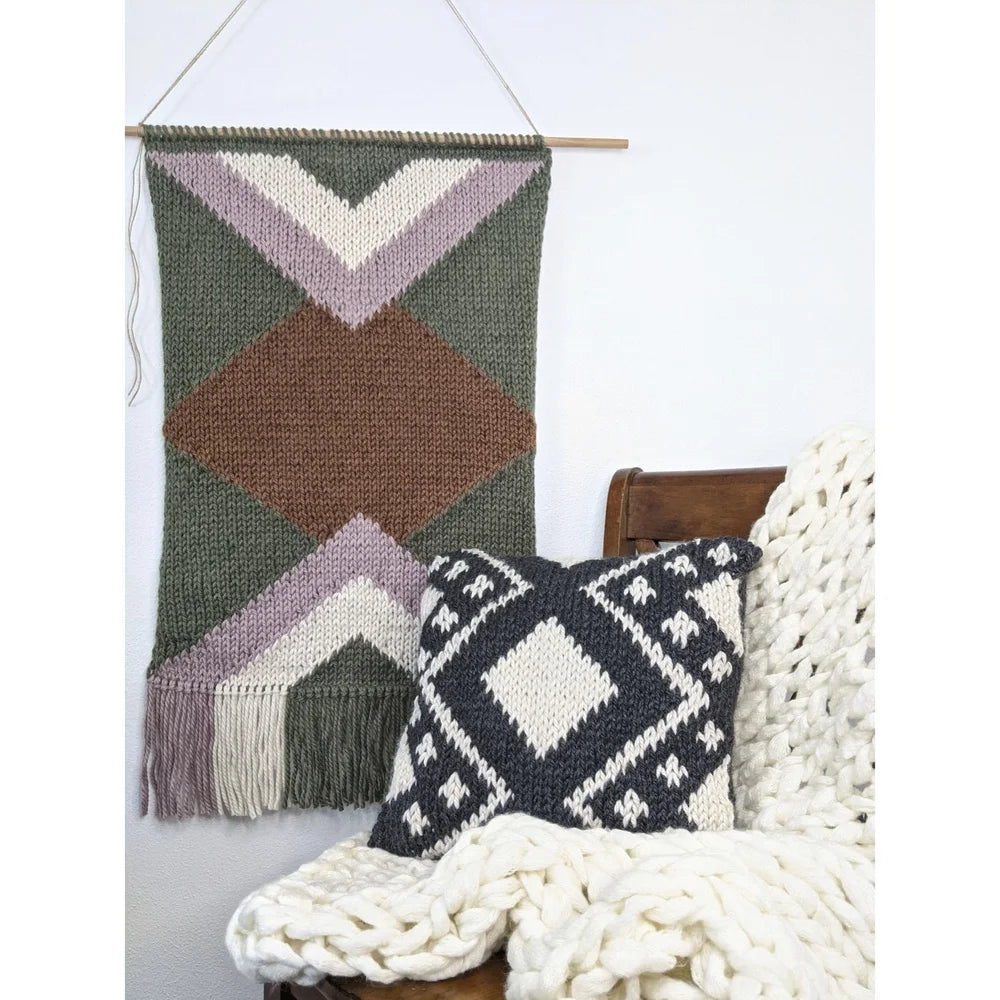 Re-Spun Thick Quick Yarn 100% Recycled Polyester Super Bulky 223 Yards 340 Grams Eco Friendly Yarn Wearables Home Décor