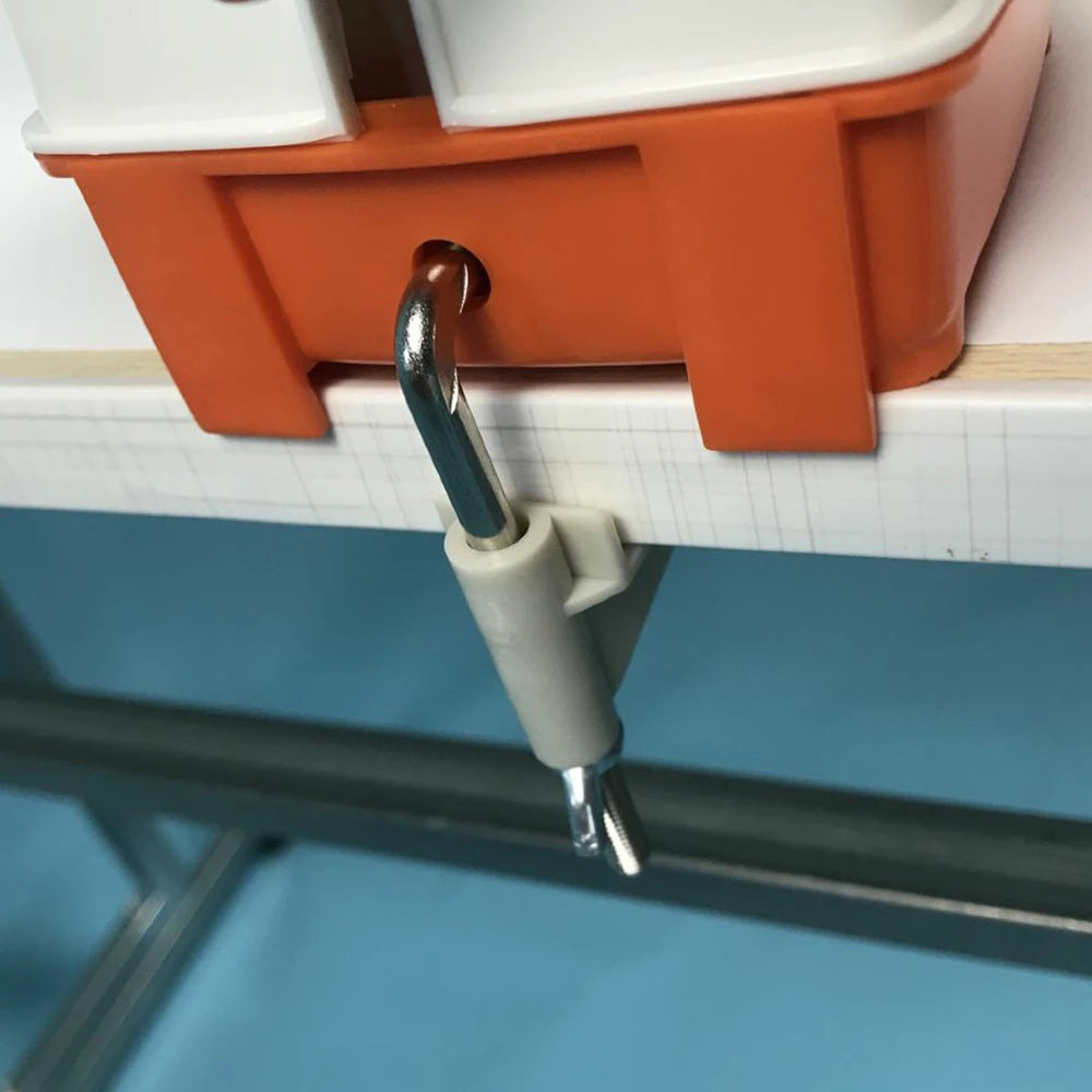 Compact Ball Winder with Manual Crank, High-Efficiency Design, Easy to Carry, Store, and Clean, Ideal for Yarn Storage