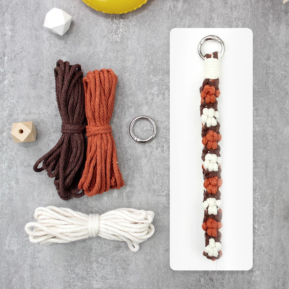 Handmade Woven Cat's Paw Wristband keychain Macrame Kit With Tutorial For Beginners Hand DIY Cat Paw Wristlet Key Chain Lanyard