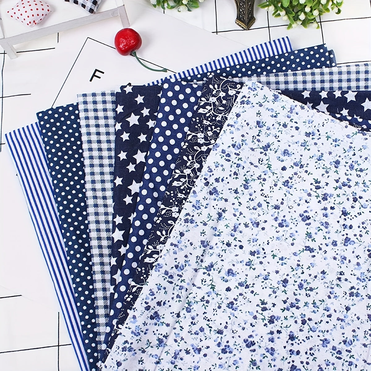 7pcs Navy Blue 10" X 10" (25*25cm)Cotton Fabric DIY Making Supplies Quilting Patchwork Gingham Fabric Fat Quarter Bundles DIY For Quilting Cotton Patchwork Cushions, Suitable For Making Father'S Day, Thanksgiving, New Year An