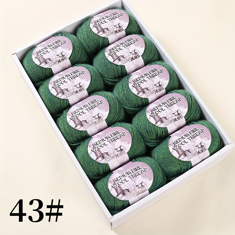 500g 1 large bag of high-quality medium-weight 212 wool yarn, hand-spun worsted wool suitable for knitting autumn and winter fashionable sweaters, scarves, hats, mittens, blankets, rugs, and various handicrafts. 100% wool. 1