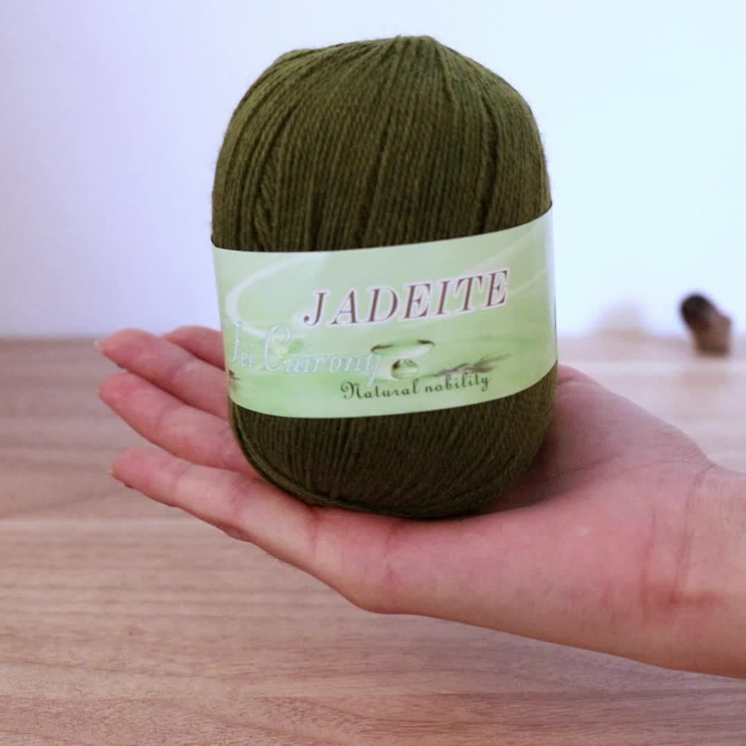 400g High-End Light Luxury Cashmere Yarn, Combed Goat Plush Yarn, Handmade Autumn/Winter Warm Fashion Knit Sweaters for Men and Women, Base Layer Sweaters, Scarves, Warm Wool Pants, 8pcs/Pack