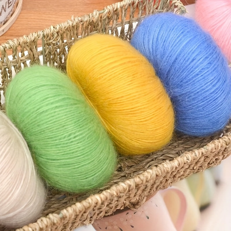 250g Large Bag of Long Wool Yarn, Soft and Light Beige-Friendly DIY Knitting Yarn, Non-Pilling, Suitable for Spring, Summer, Autumn Hollow-Out Fashion Sweaters and Shawls, 45% Cashmere, 40% Wool, 15% Acrylic, 1pc = 10 Balls =