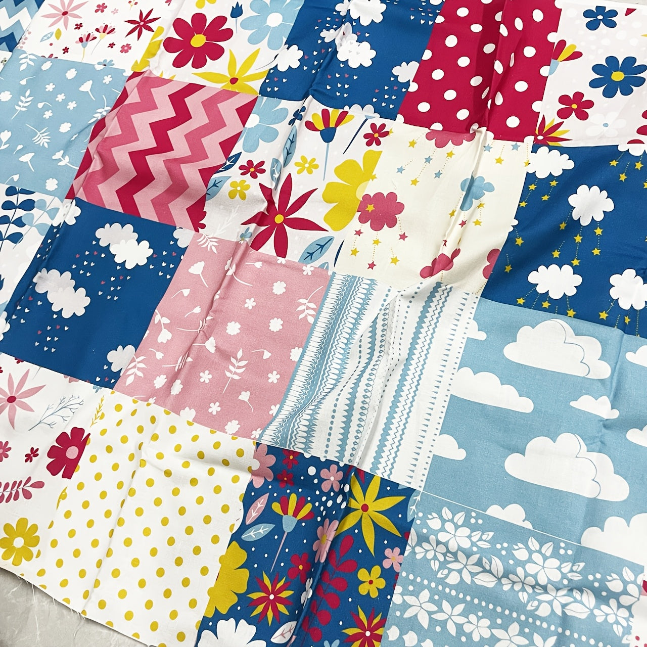 100% Cotton 36 Patterns 6.3 X 6.3inch Quilting Cloth Squares, Cotton Square Flower Craft Cloth Blocks Quilting Supplies for DIY Craft Sewing, Geometric Patterns, Home Textiles Handmade Quilting